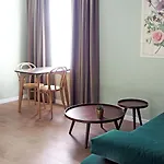 Sebel Hotel