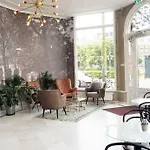 Sebel Hotel 3*
