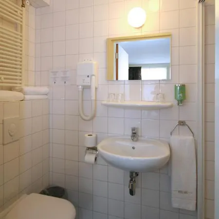 Sebel Hotel