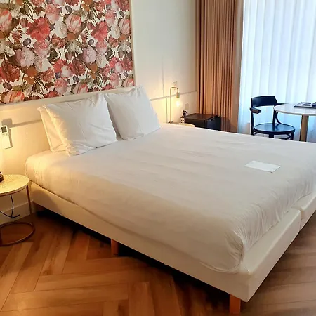 Sebel Hotel Haag