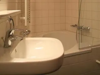 Sebel 3* Hága